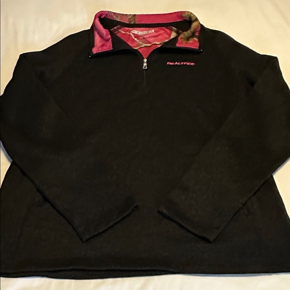 Realtree Tops - Realtree Pink and Black Pullover